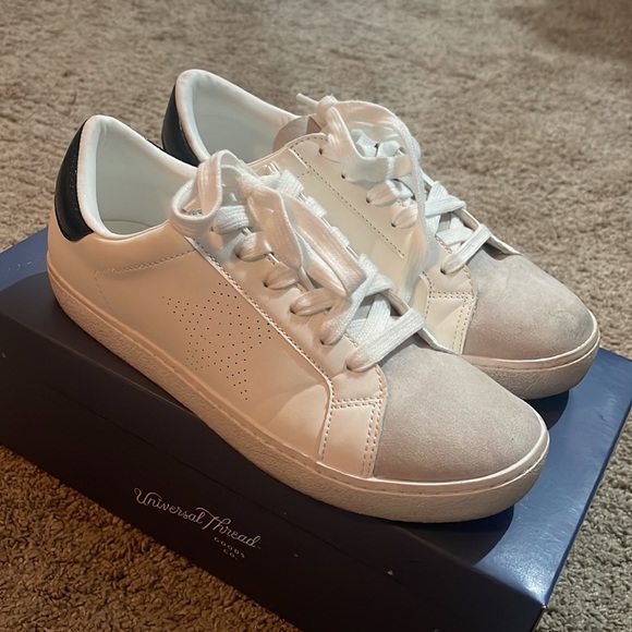 Universal Thread Candace Sneakers - Picture 7 of 7
